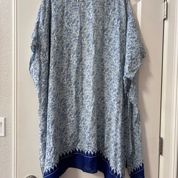 NWT CABI Beach Club Cover Up in Playa Print. Tropical. Cruise wear. Kimono - Picture 10 of 15